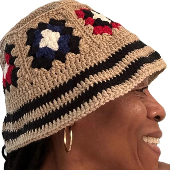New Hand Crochet Unisex Granny Squares Bucket Hat main image 4